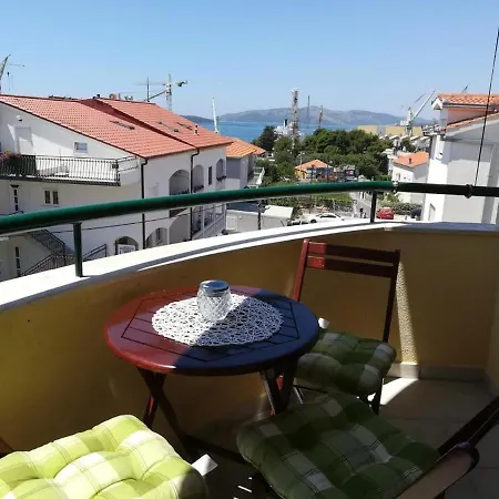 Mentha Apartamento Trogir