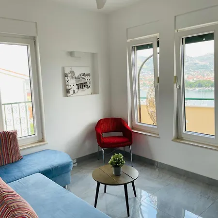 Apartment Mentha Trogir